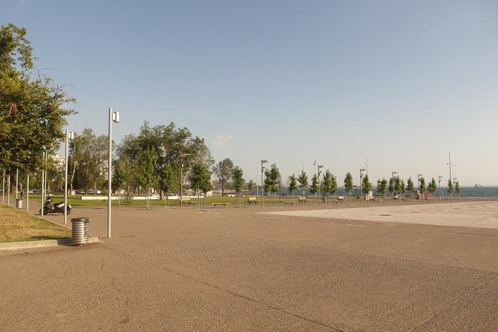 Rino Thessaloniki Apartments מראה חיצוני תמונה